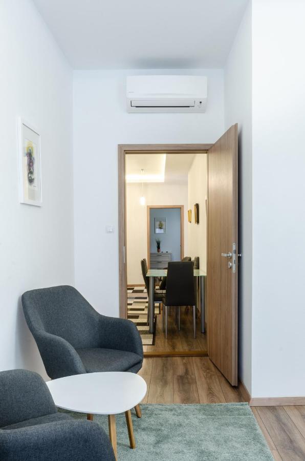 3 En Suit Bedroom Flat In The Main Centre For 6Ppl, 3Bdr,3Bthr,Ac Βουδαπέστη Εξωτερικό φωτογραφία
